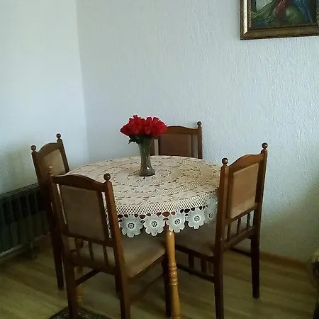 Konukevi Snezhanka Paşmaklı